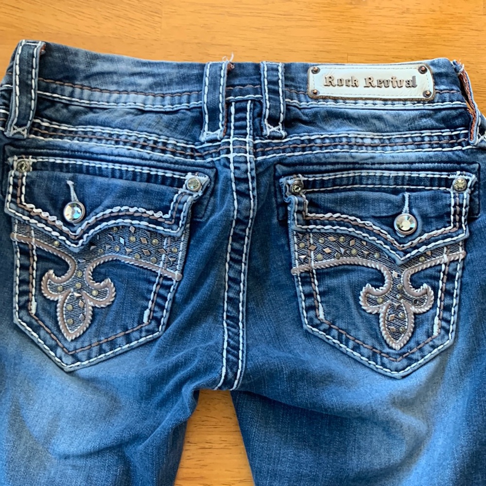 Rock revival, Avery straight leg. Size 27